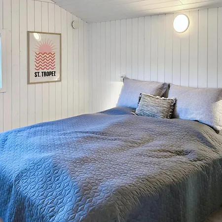 Beautiful In With Kitchen Feriehus *