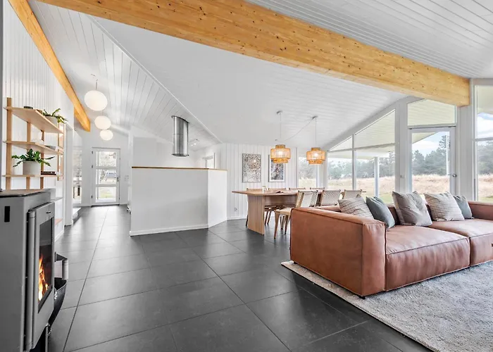 Beautiful In With Kitchen Blåvand