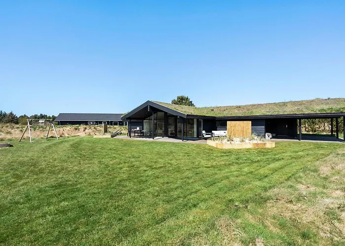 Beautiful In With Kitchen *